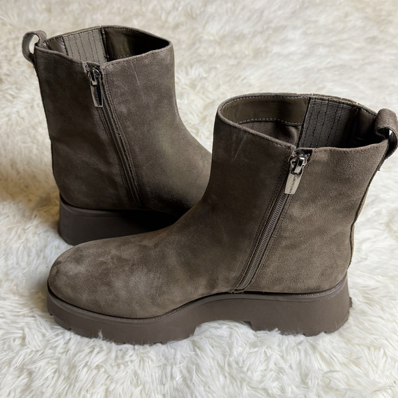 Vince Camuto Boots Womens Size 8/39 Taupe Suede Lug Sole Ankle Side Zip - Picture 5 of 11
